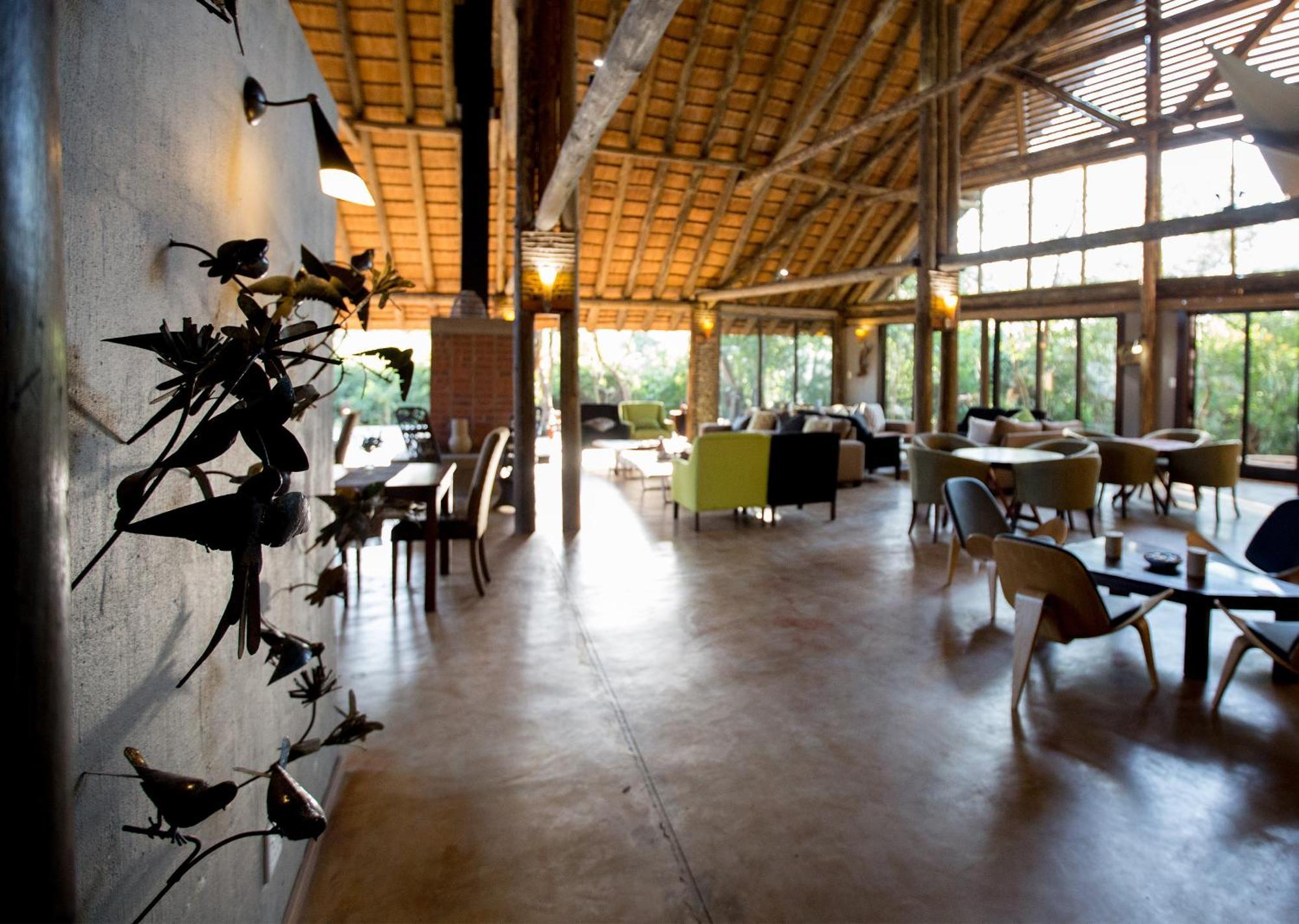 Royal Thonga Safari Lodge Sihangwane Eksteriør billede